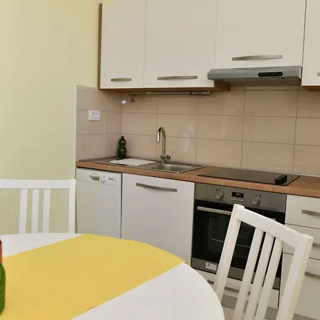 Apartment A 1 W Terrace 1 Min Walk To The *