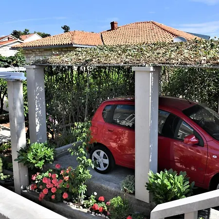 A 1 W Terrace 1 Min Walk To The Apartment *